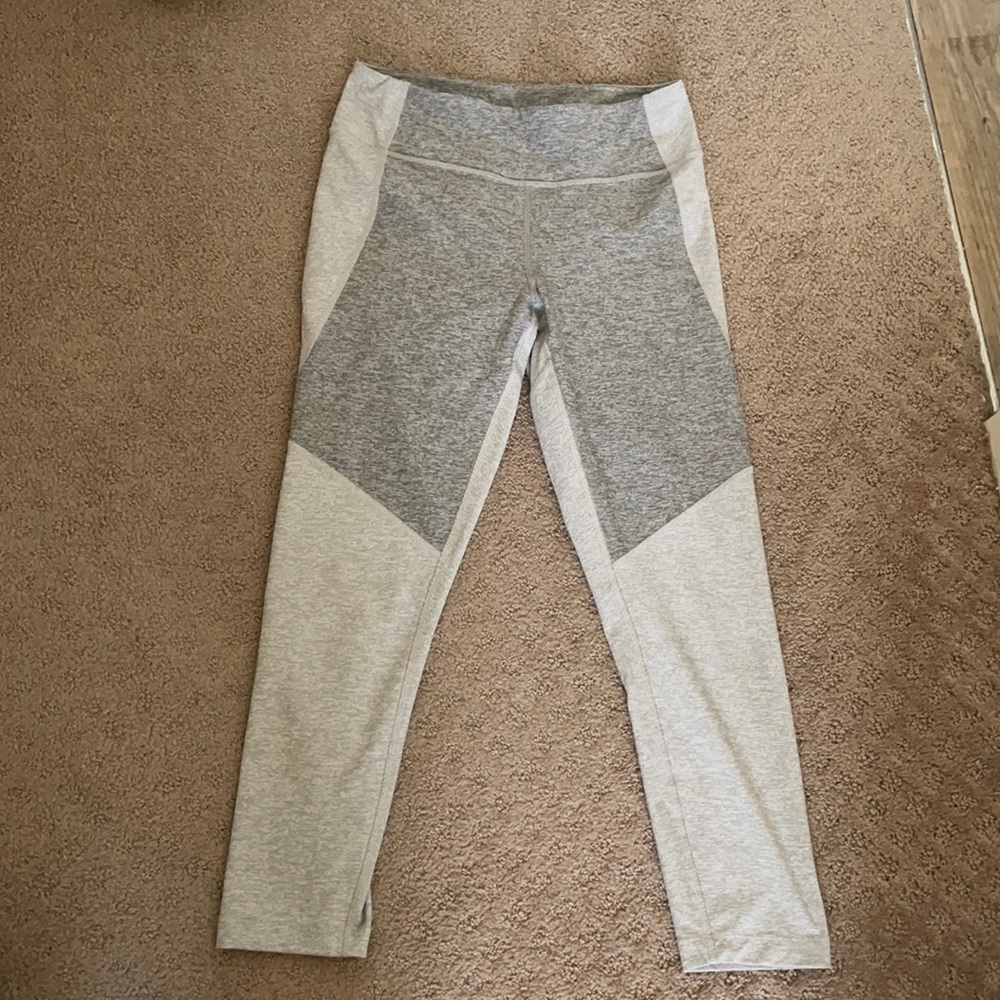 Warmup 3/4 leggings in Dove/Ash